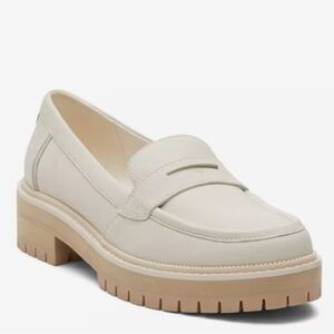 NWOT WOMENS TOMS CARA PENNY LOAFERS!